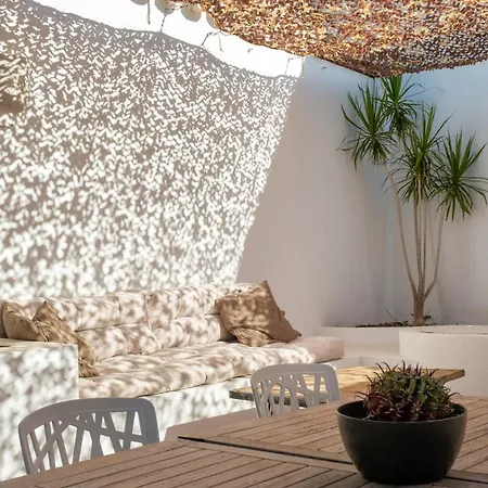 Bed & Breakfast In Eden Palm Pensión Benalmádena