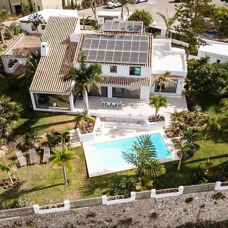 Bed & Breakfast In Eden Palm * Benalmádena