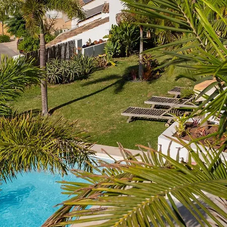 Bed & Breakfast In Eden Palm * Benalmádena